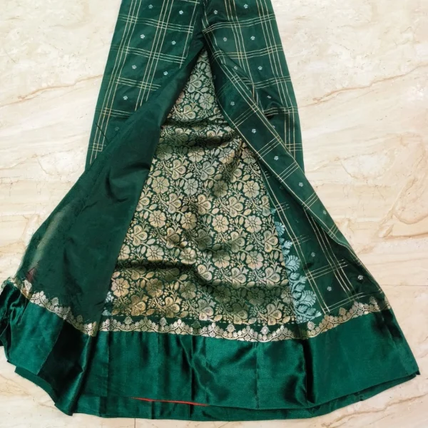 Banarasi Silk - Green,Banarasi Saree, Manvi Fashions - Image 3