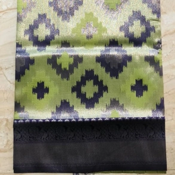 Copper Pattu - Parrot Green - Image 3